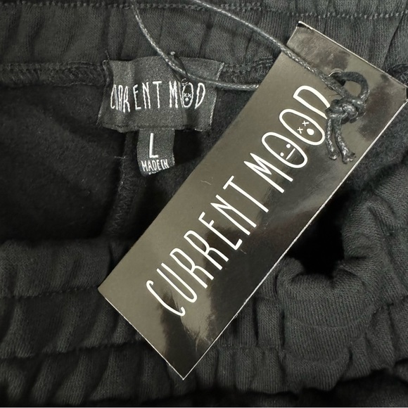 ✨🆕 Dolls Kill Logo HTF Rare Angel Wings Sweatpants — Large - Picture 5 of 5